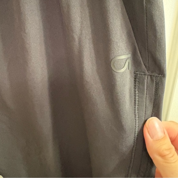 TALL GAP Fit Women's Black Lightweight Athletic Pants XL tall - Picture 3 of 7